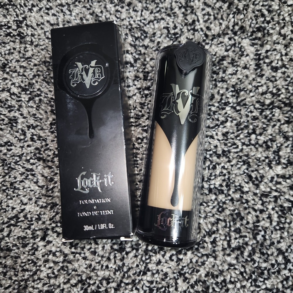 KVD Vegan Beauty Lock-it Foundation 1.0 fl oz Medium 51 Warm,New Discontinued